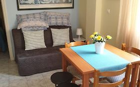 Tolis Apartments